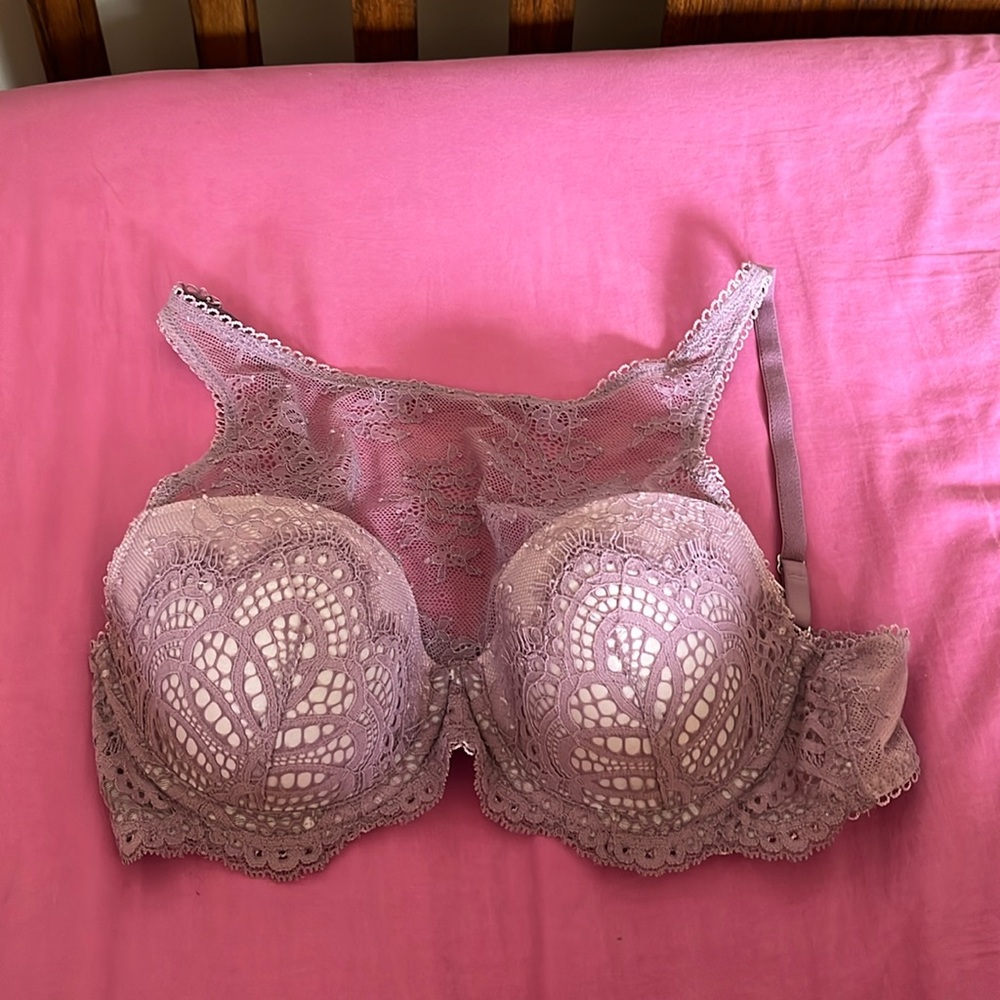 Victoria's Secret Pink Lace Push-Up Bra